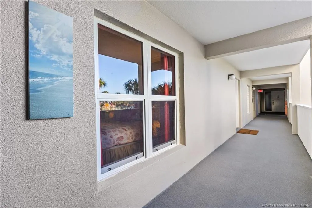 379 NE Tradewind Lane #1104