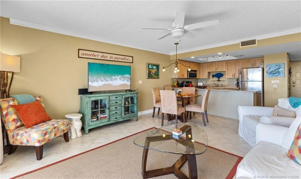 379 NE Tradewind Lane #1104