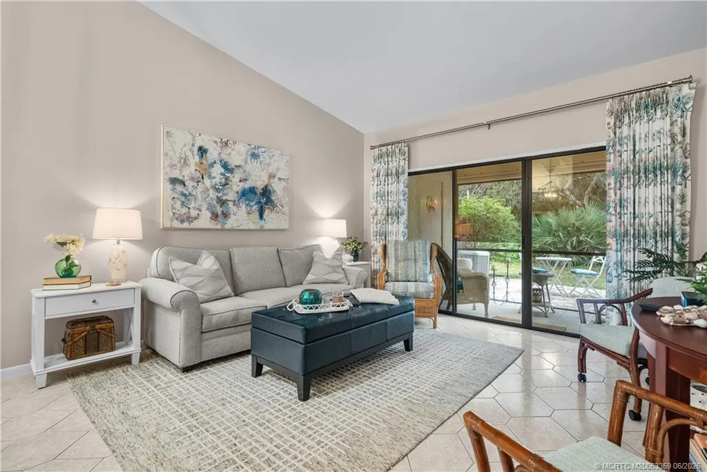 1544 SW Silver Pine Way #104F
