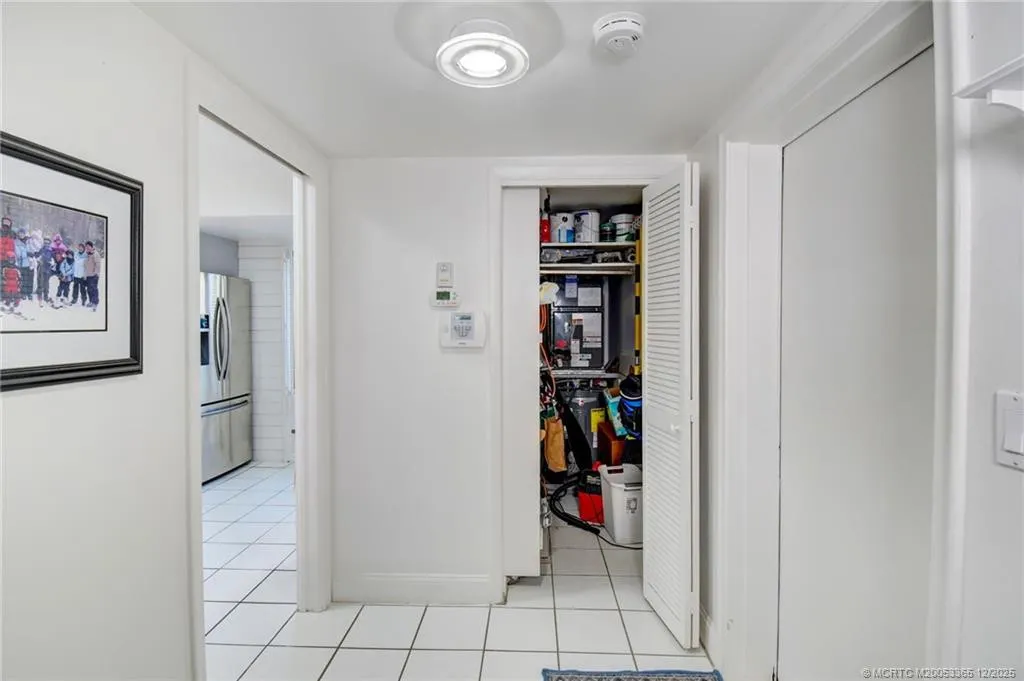 1701 Presidential Way #A104