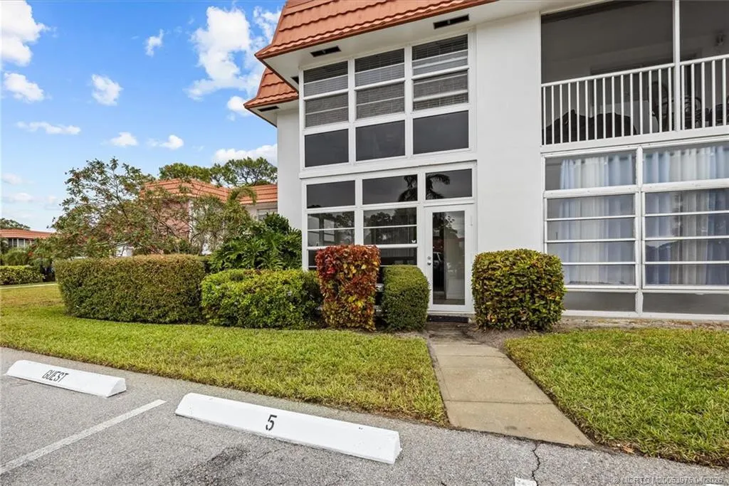 2600 SE Ocean Boulevard #E5