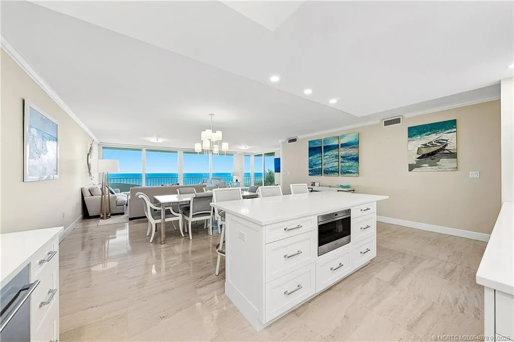 2001 SE Sailfish Point Boulevard #313