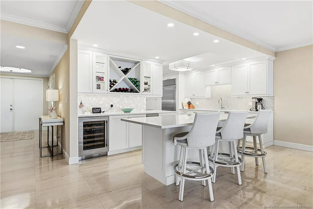 2001 SE Sailfish Point Boulevard #313