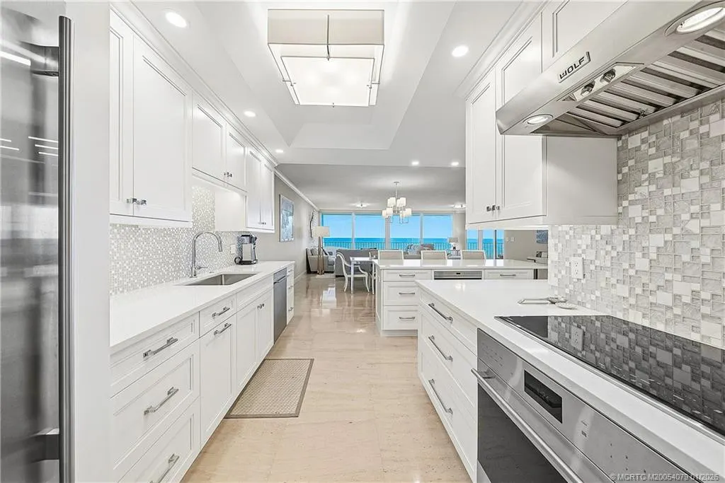 2001 SE Sailfish Point Boulevard #313