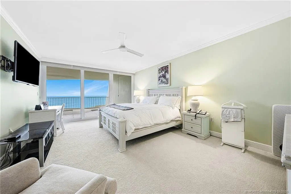 2001 SE Sailfish Point Boulevard #313
