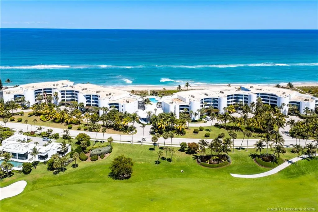 2001 SE Sailfish Point Boulevard #313