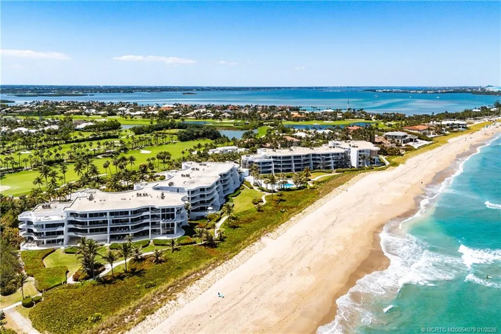 2001 SE Sailfish Point Boulevard #313