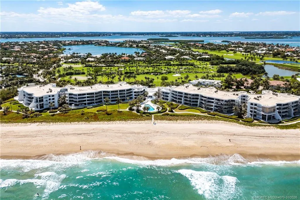 2001 SE Sailfish Point Boulevard #313