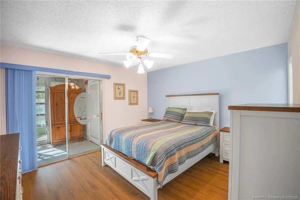 33 Lake Vista Trail #202