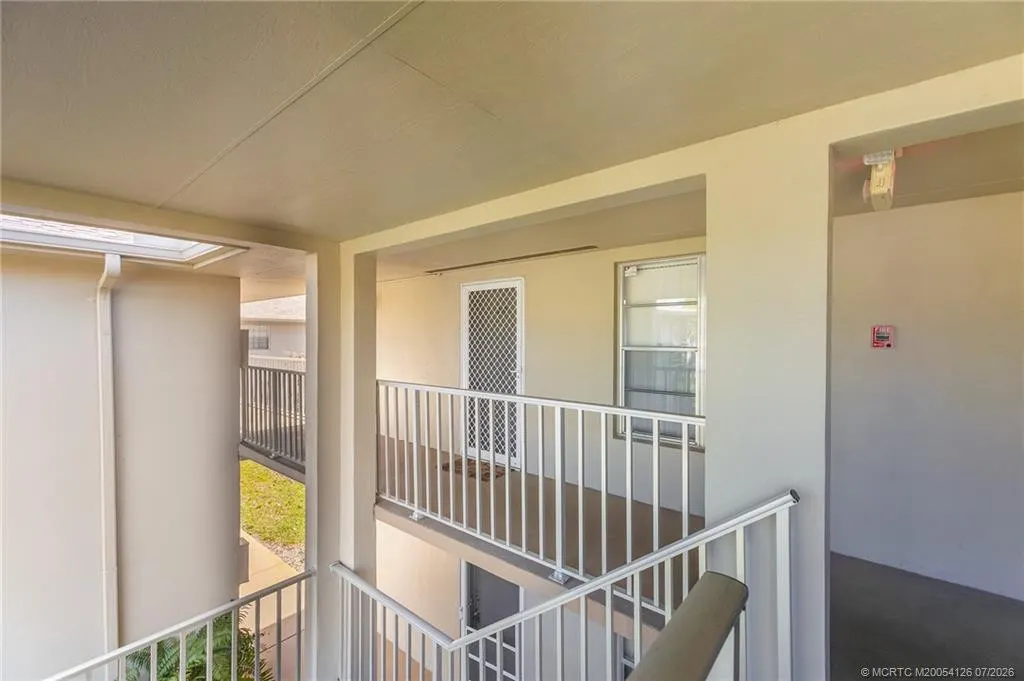 33 Lake Vista Trail #202