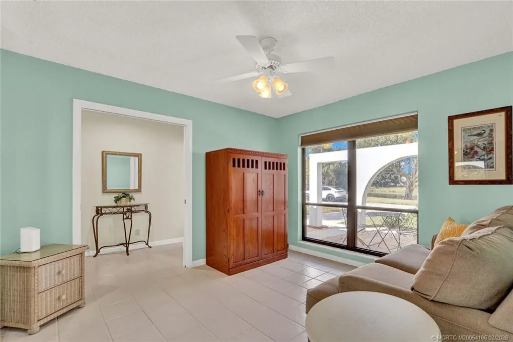 4004 SW Osprey Creek Way