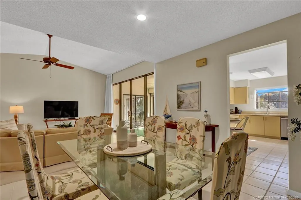 4004 SW Osprey Creek Way