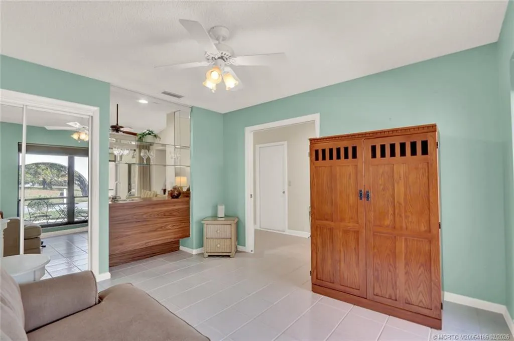 4004 SW Osprey Creek Way