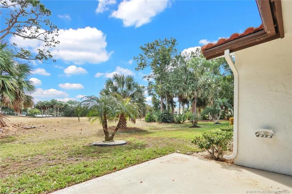 4004 SW Osprey Creek Way