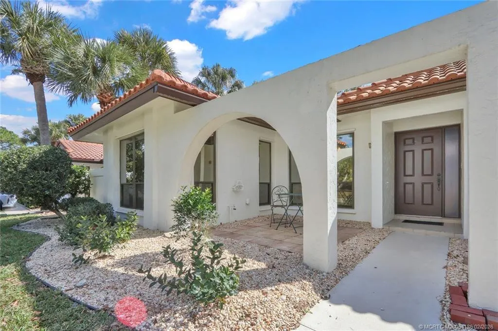 4004 SW Osprey Creek Way