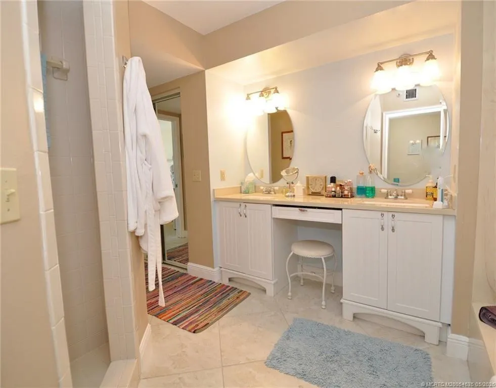9600 S Ocean Drive #708