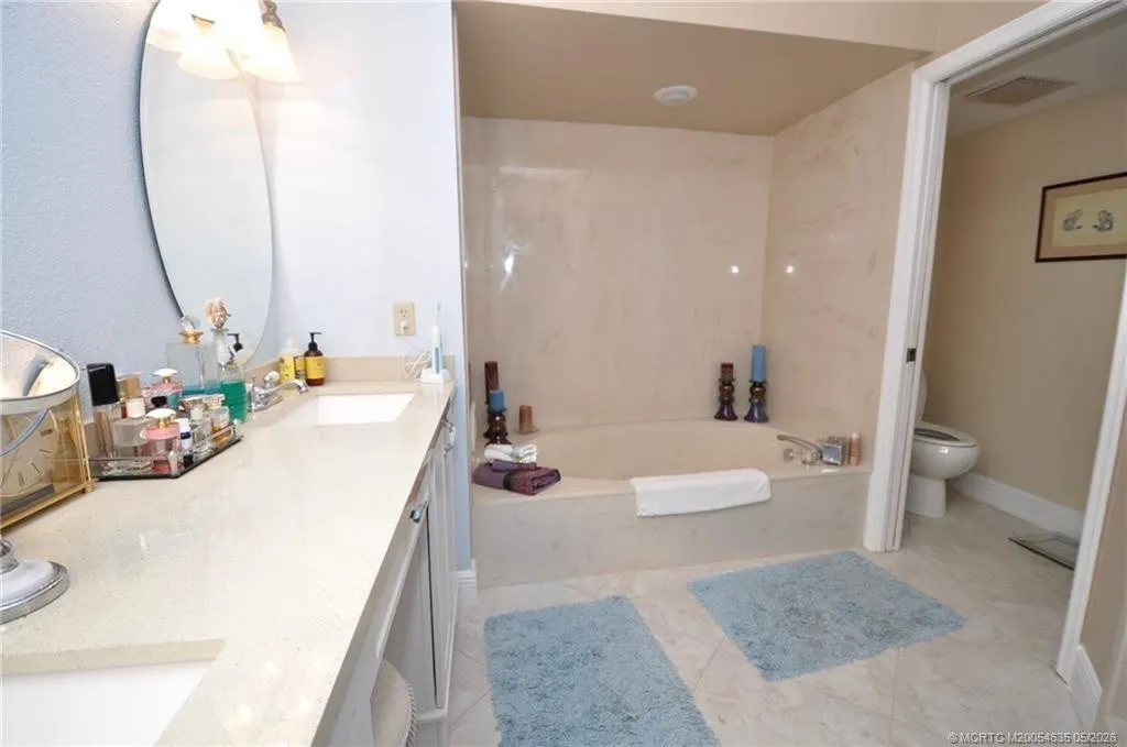 9600 S Ocean Drive #708