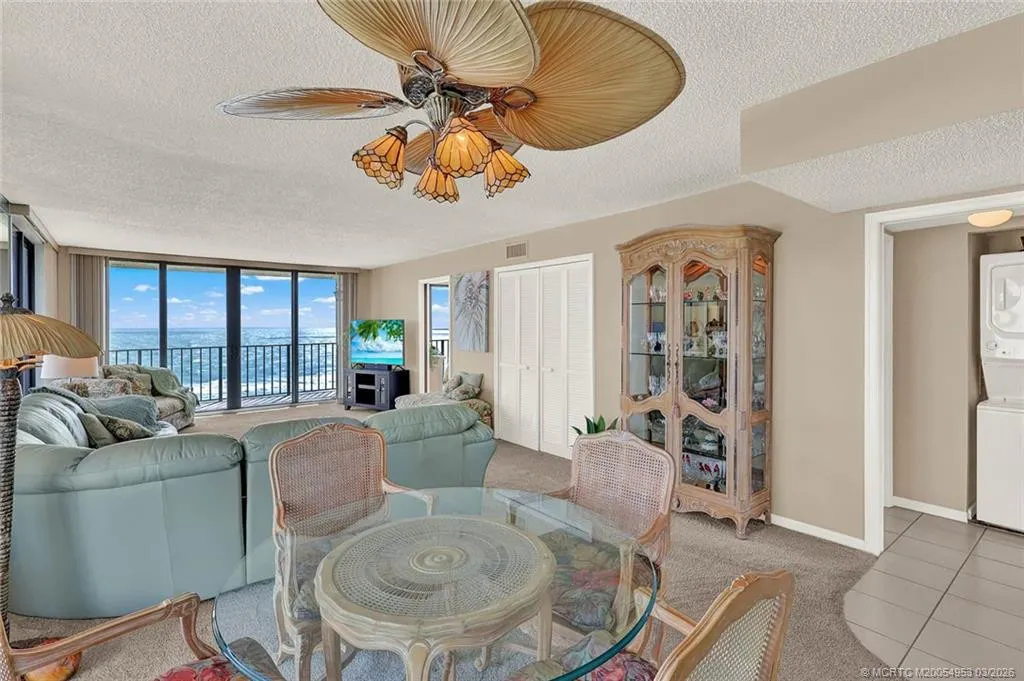 10000 S Ocean Drive #901