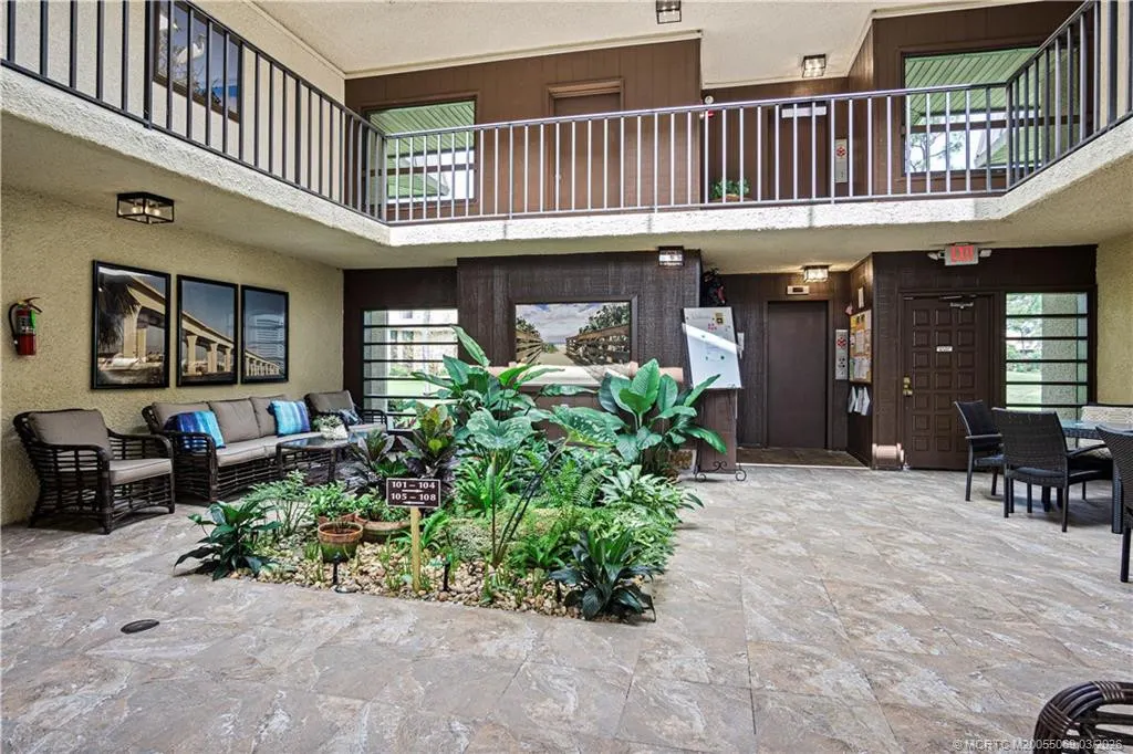 1800 SE Saint Lucie Boulevard #10-201