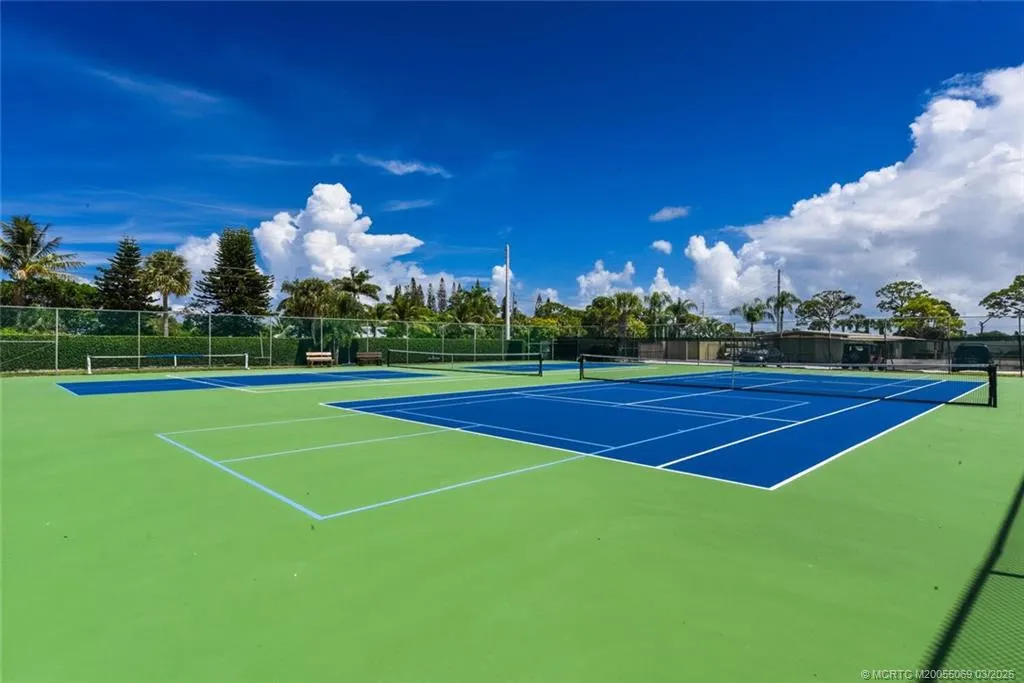 1800 SE Saint Lucie Boulevard #10-201