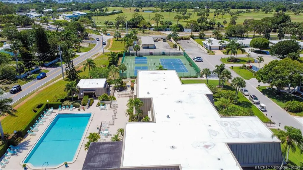 1800 SE Saint Lucie Boulevard #10-201