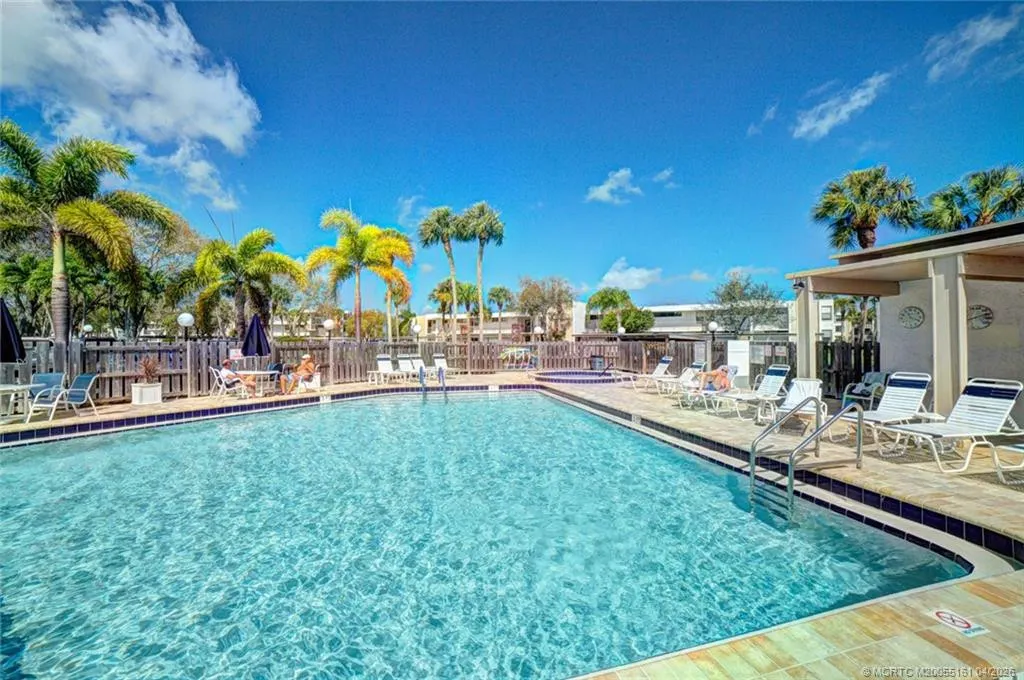 1950 SW Palm City Road #10201