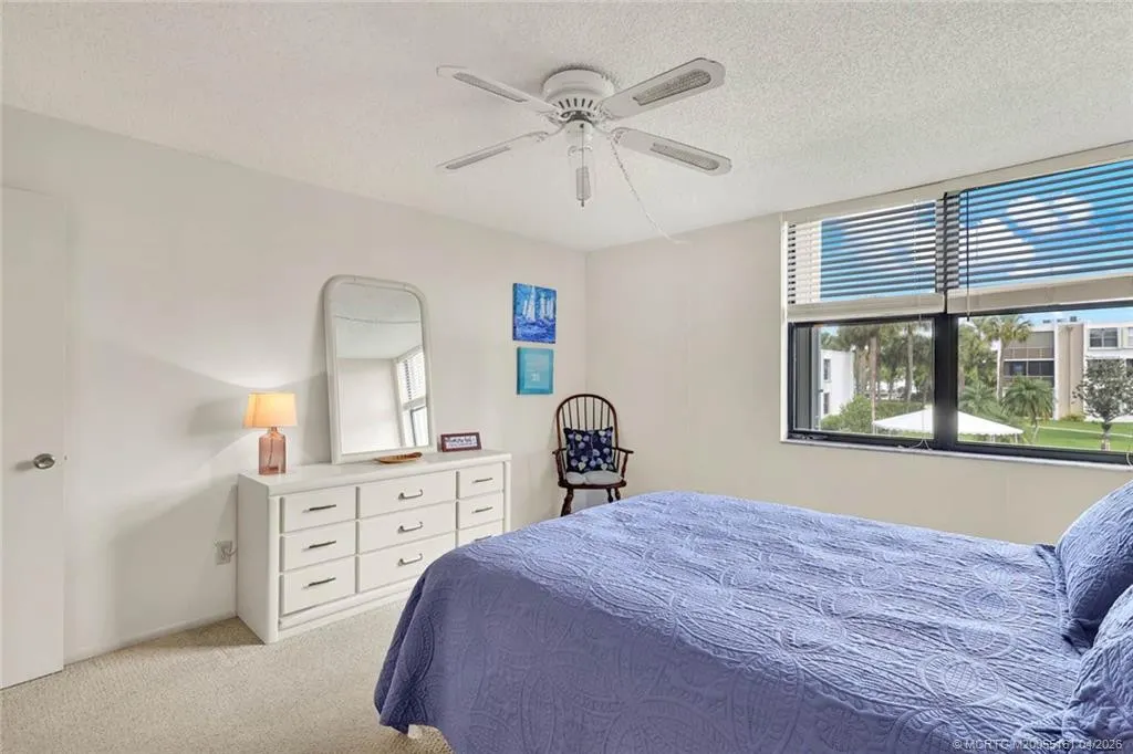 1950 SW Palm City Road #10201