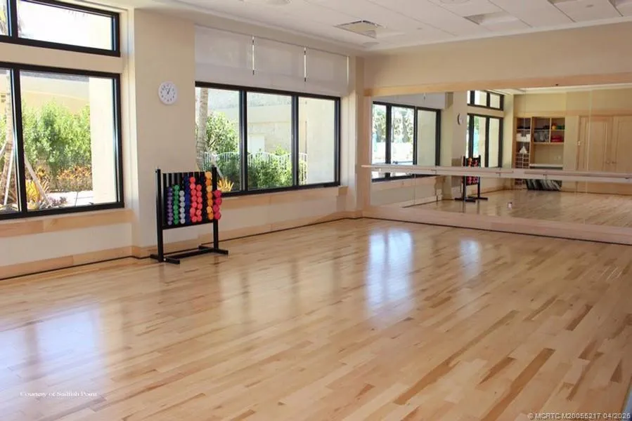 2001 SE Sailfish Point Boulevard #117