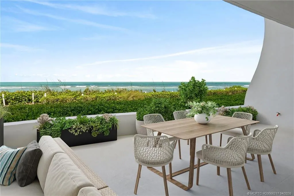 2001 SE Sailfish Point Boulevard #117