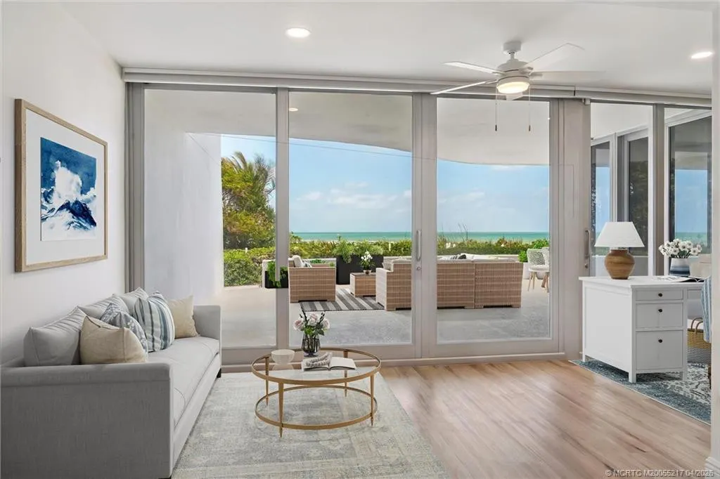 2001 SE Sailfish Point Boulevard #117