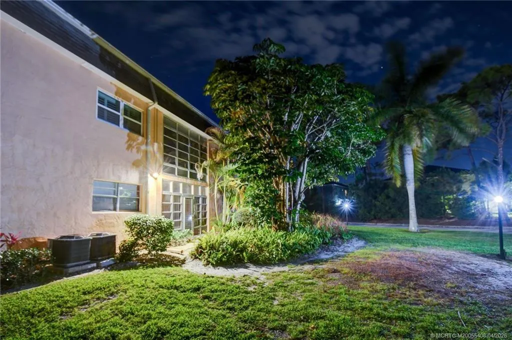 2950 SE Ocean Boulevard #34-5