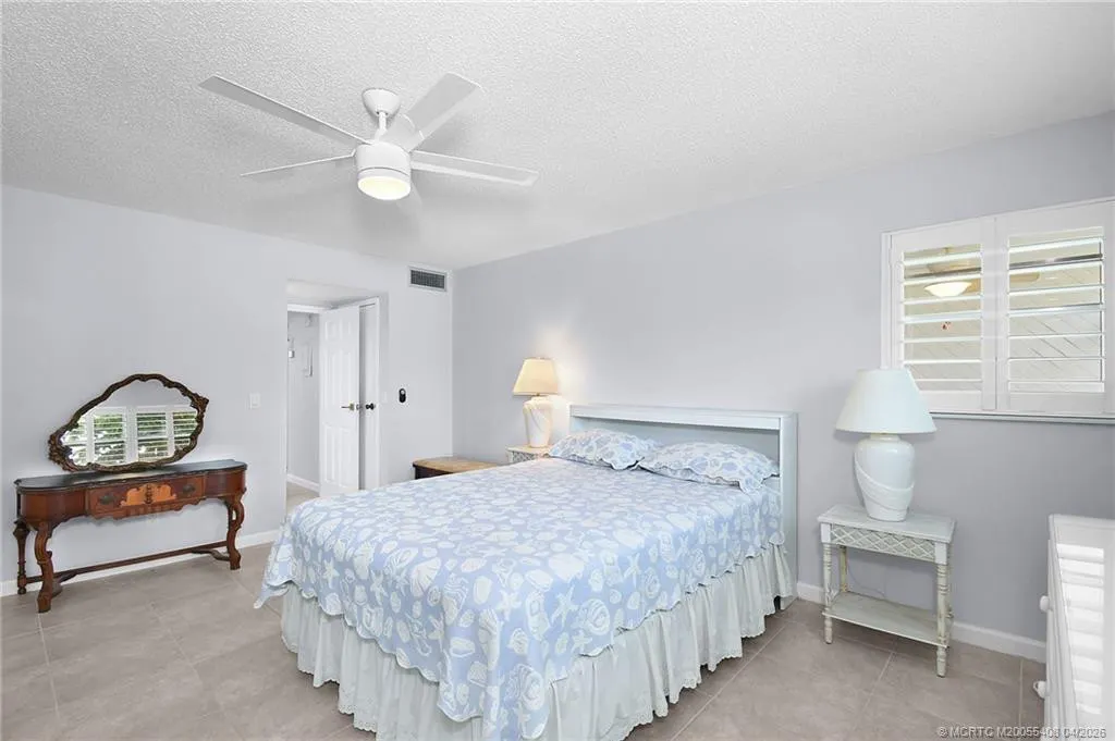 2950 SE Ocean Boulevard #34-5