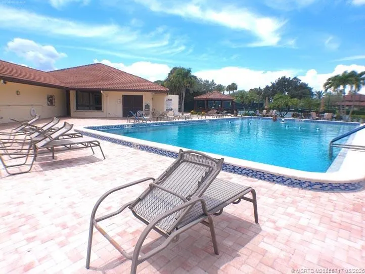 121 SW South River Drive #105