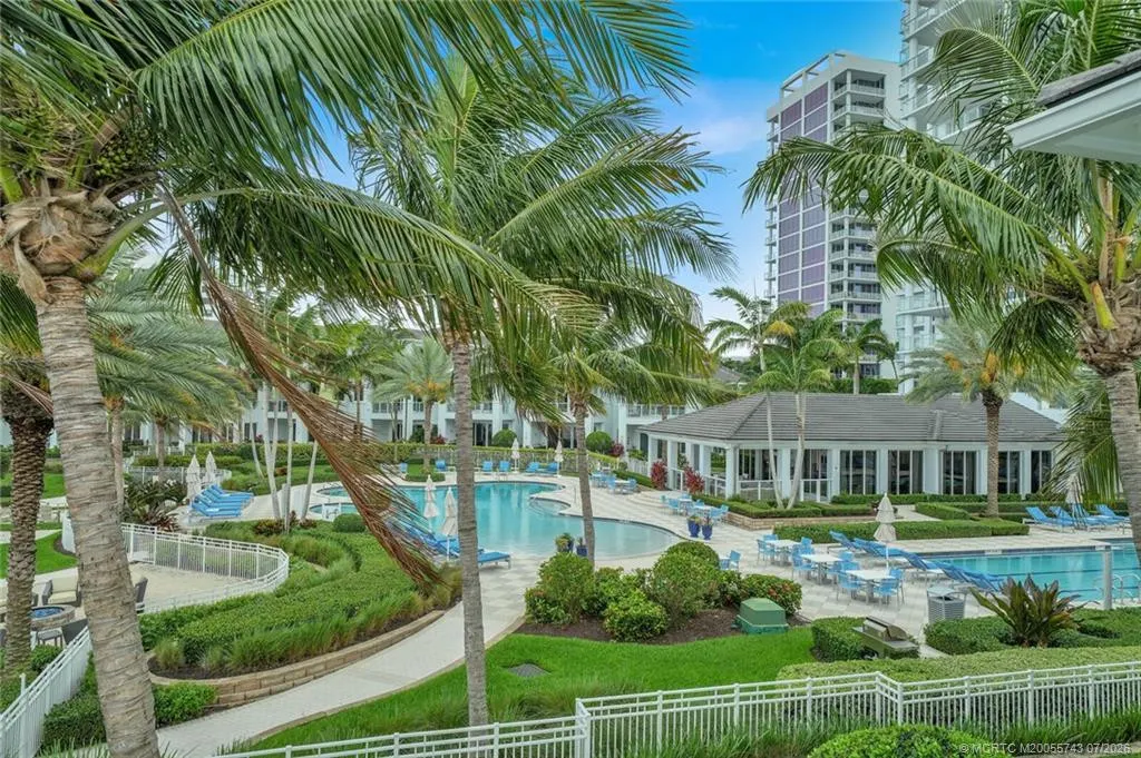 104 Water Club N