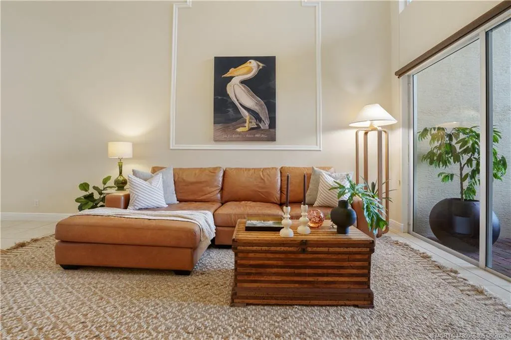 2408 SW Island Creek Trail