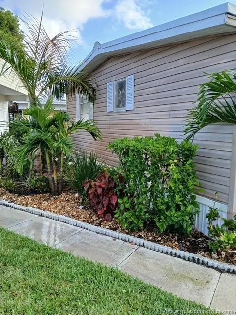2555 Pga Boulevard #127