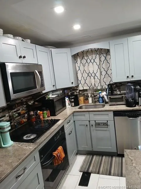 2555 Pga Boulevard #127