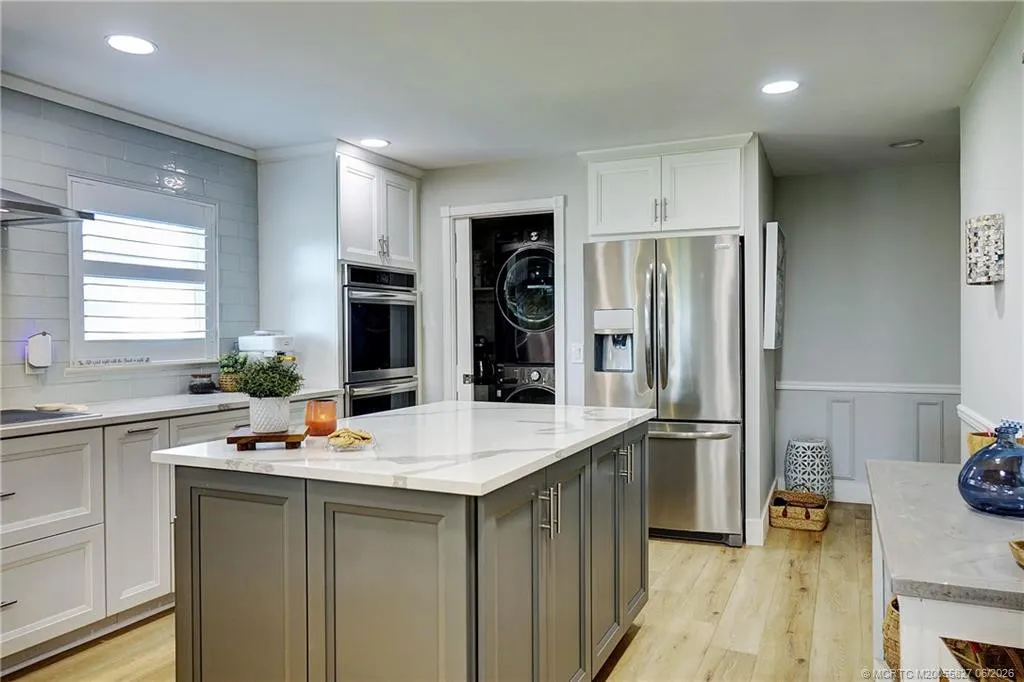 10200 S Ocean Drive #110