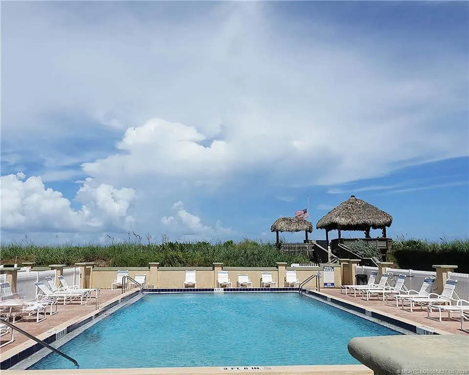 10200 S Ocean Drive #110