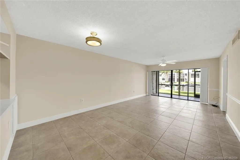 1950 SW Palm City Road #3-105