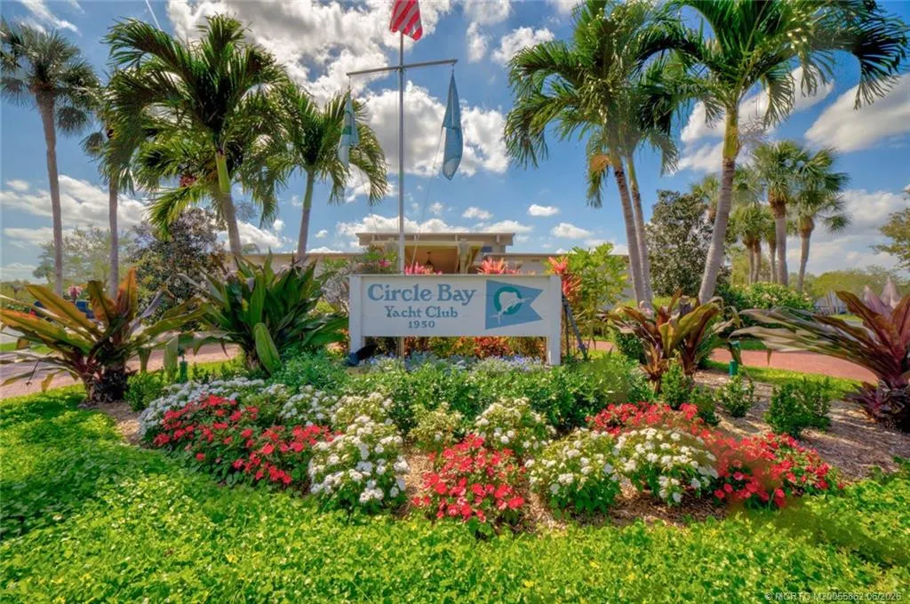 1950 SW Palm City Road #3-105