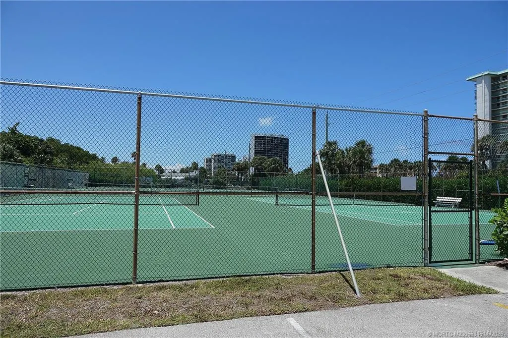 9940 S Ocean Drive #809