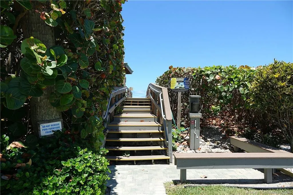 9940 S Ocean Drive #809