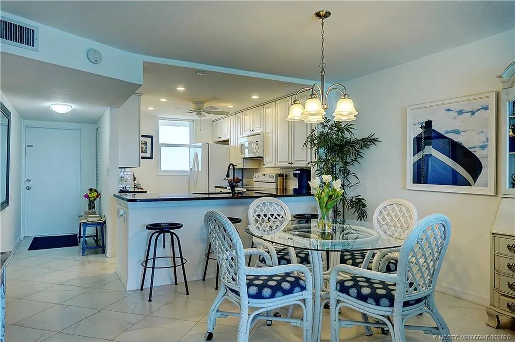 9940 S Ocean Drive #809