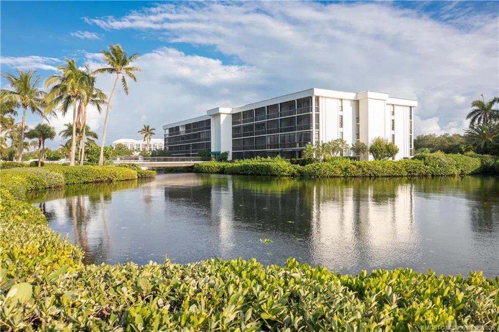 3792 NE Ocean Boulevard #111N