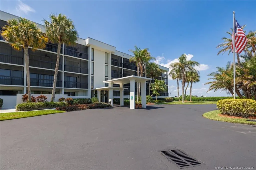 3792 NE Ocean Boulevard #111N