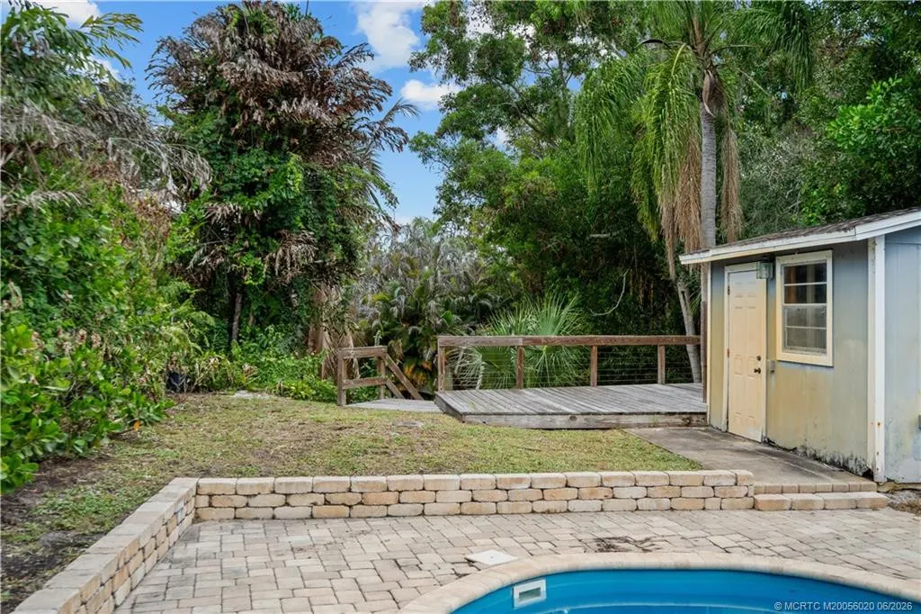 3027 SW Cedar Trail