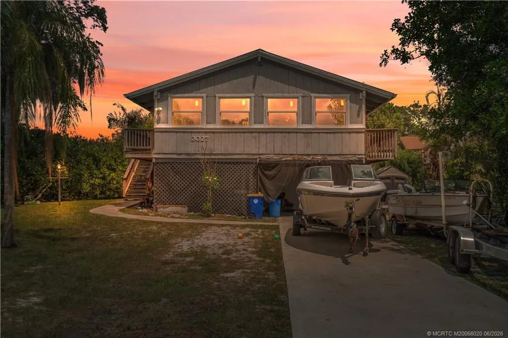 3027 SW Cedar Trail