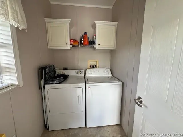 6120 Holly Lane