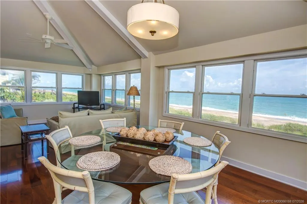 1871 NE Ocean Boulevard #UPPER GUEST HOUSE